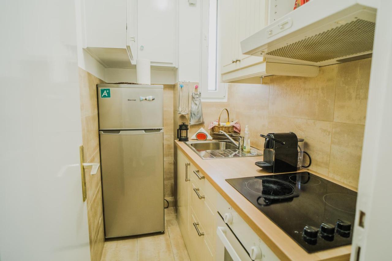 Green Apartment Ground Floor Feel Like Home Properties Saronida Esterno foto